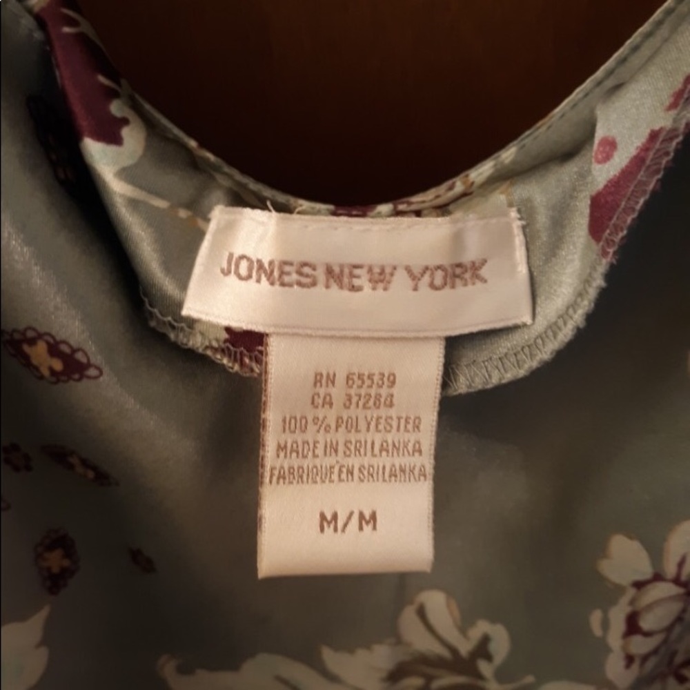 Jones New York Nightgown - Picture 2 of 2